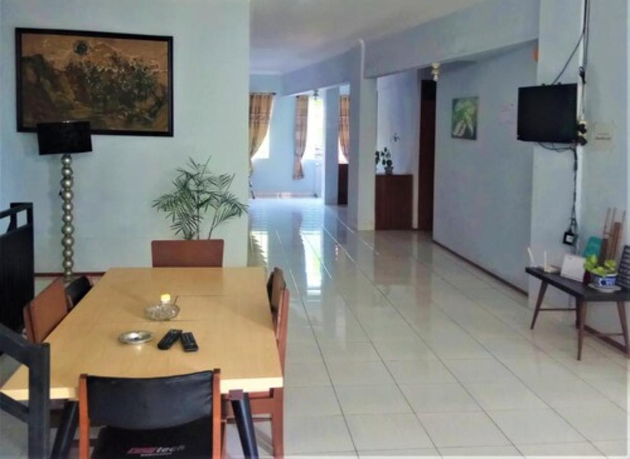 Rumah Kita Padang  Buitenkant foto